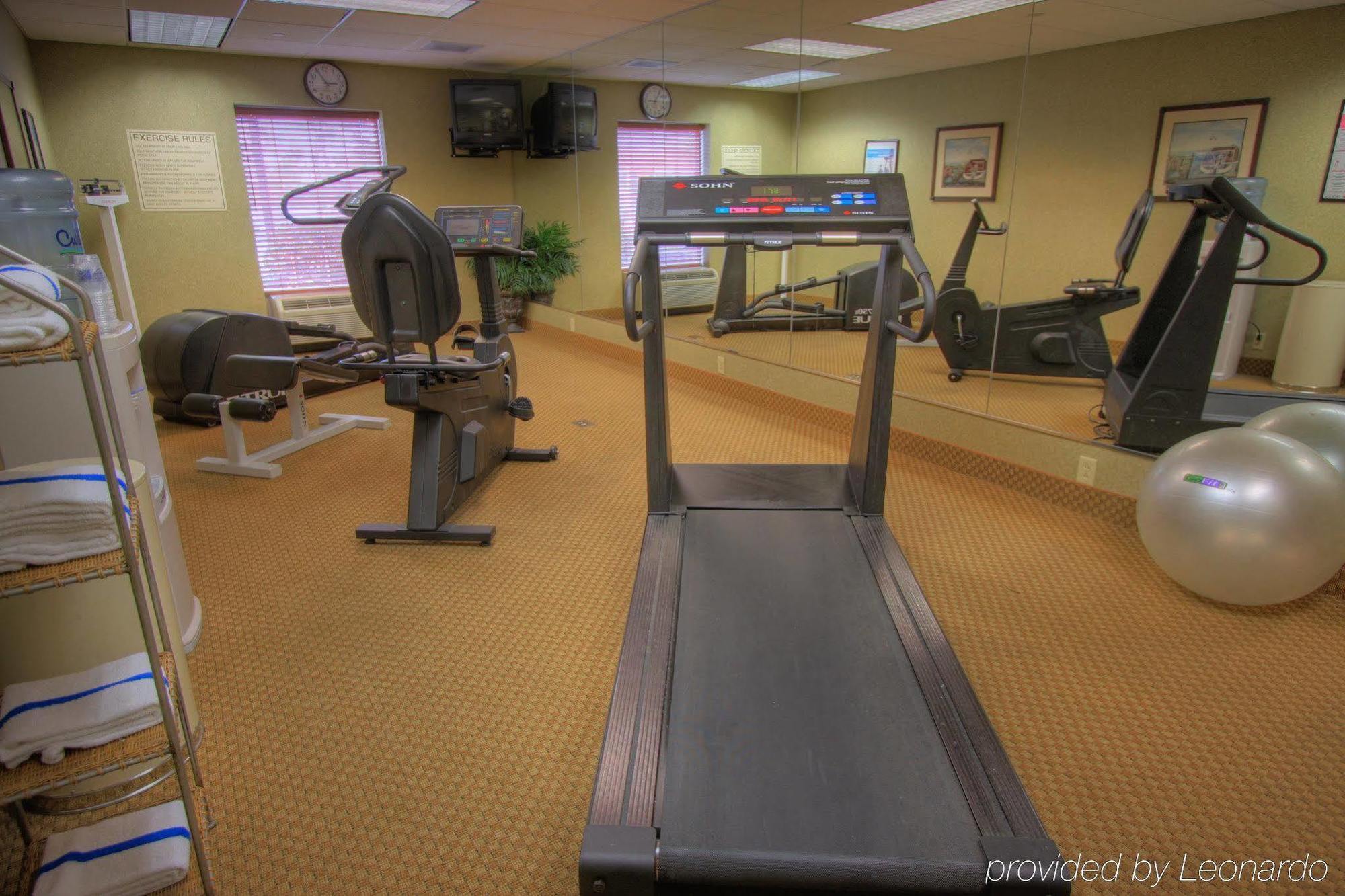 Hampton Inn & Suites State College At Williamsburg Square Зручності фото